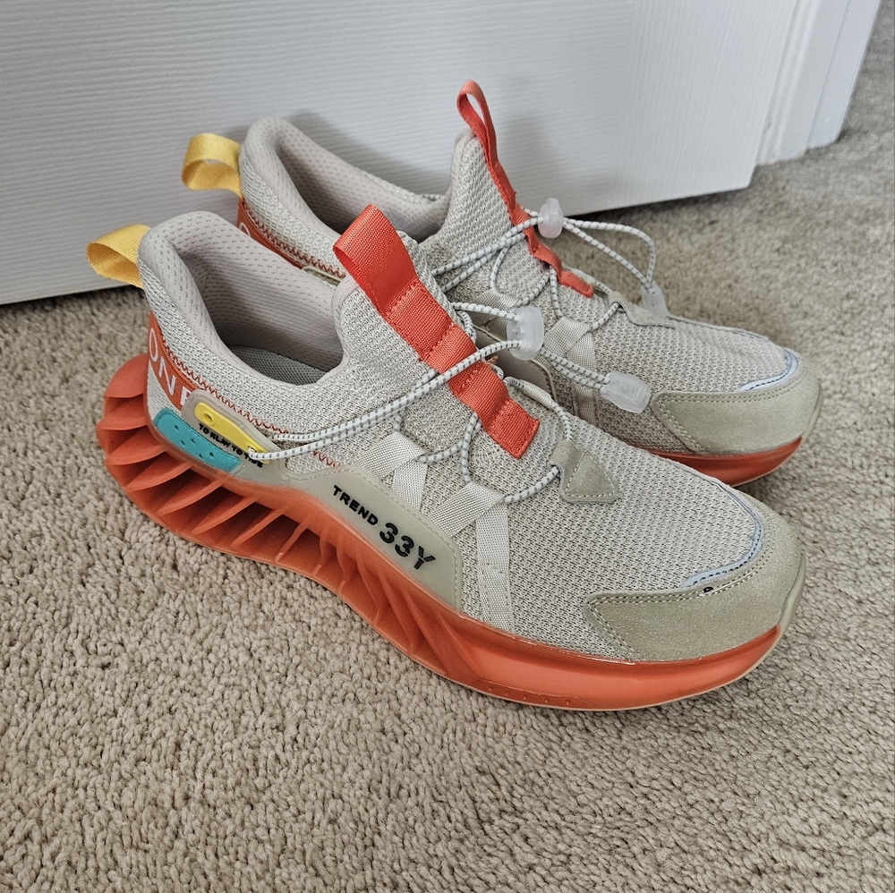 Colorful Sneaker - Picture 5 of 5